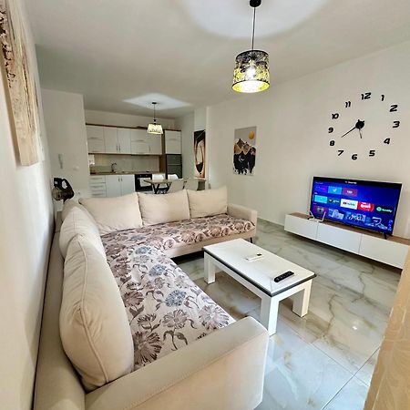 Kay Apartment Saranda Terraces ภายนอก รูปภาพ