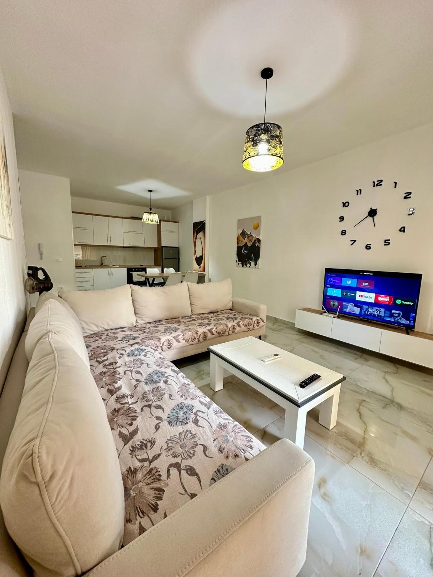Kay Apartment Saranda Terraces ภายนอก รูปภาพ